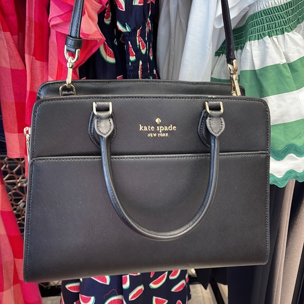 Kate Spade Madison Safiano Leather Medium Satchel Handbag 
COLOR: Black 
NWT - Picture 6 of 16